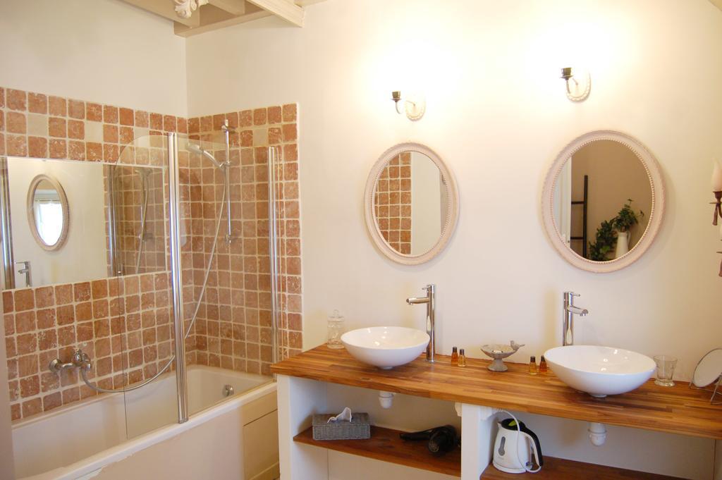 Le Manoir Du Menillet Bed & Breakfast Bornel Phòng bức ảnh