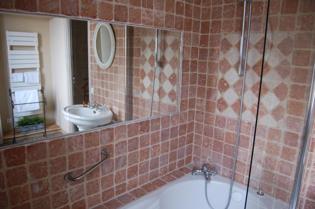 Le Manoir Du Menillet Bed & Breakfast Bornel Phòng bức ảnh