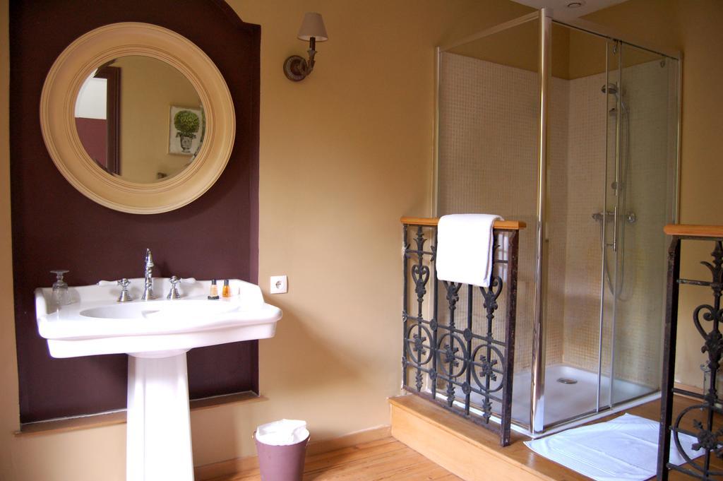 Le Manoir Du Menillet Bed & Breakfast Bornel Phòng bức ảnh