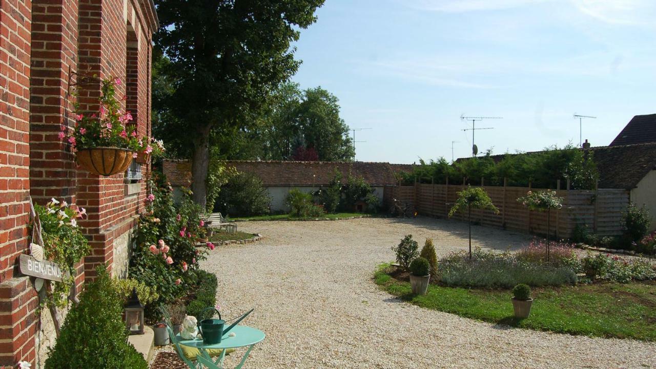Le Manoir Du Menillet Bed & Breakfast Bornel Ngoại thất bức ảnh